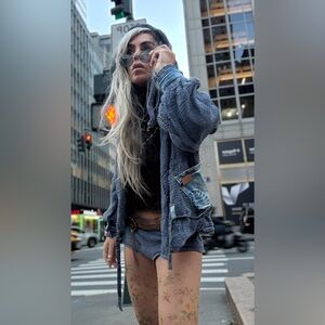 Unisex Blue Knit Cardigan – Unique Pattern, Cozy & Stylish